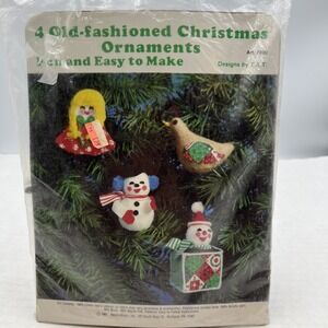 Vintage 4 Old-Fashioned Christmas Ornaments‎ Kit By Needle Magic 1981